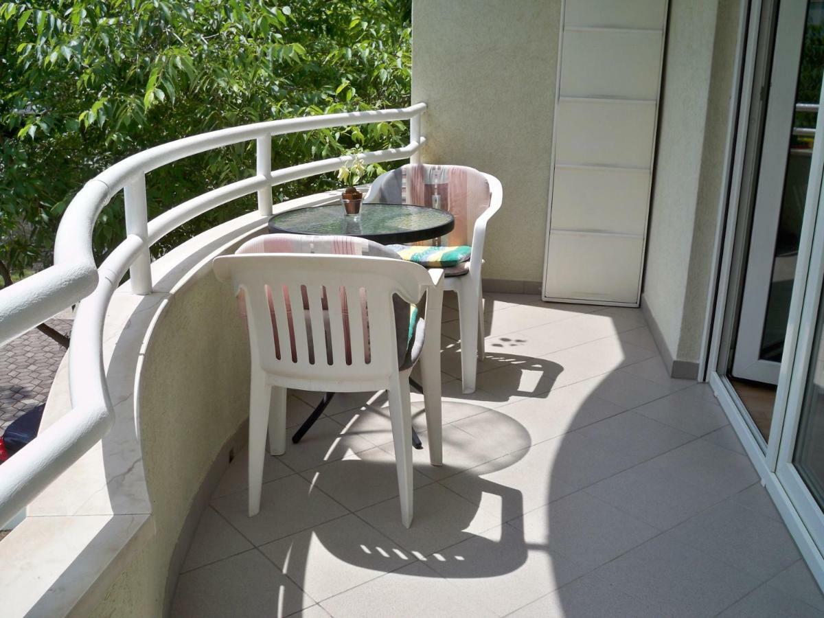 Apartmani Perkovic 바스카보다 외부 사진
