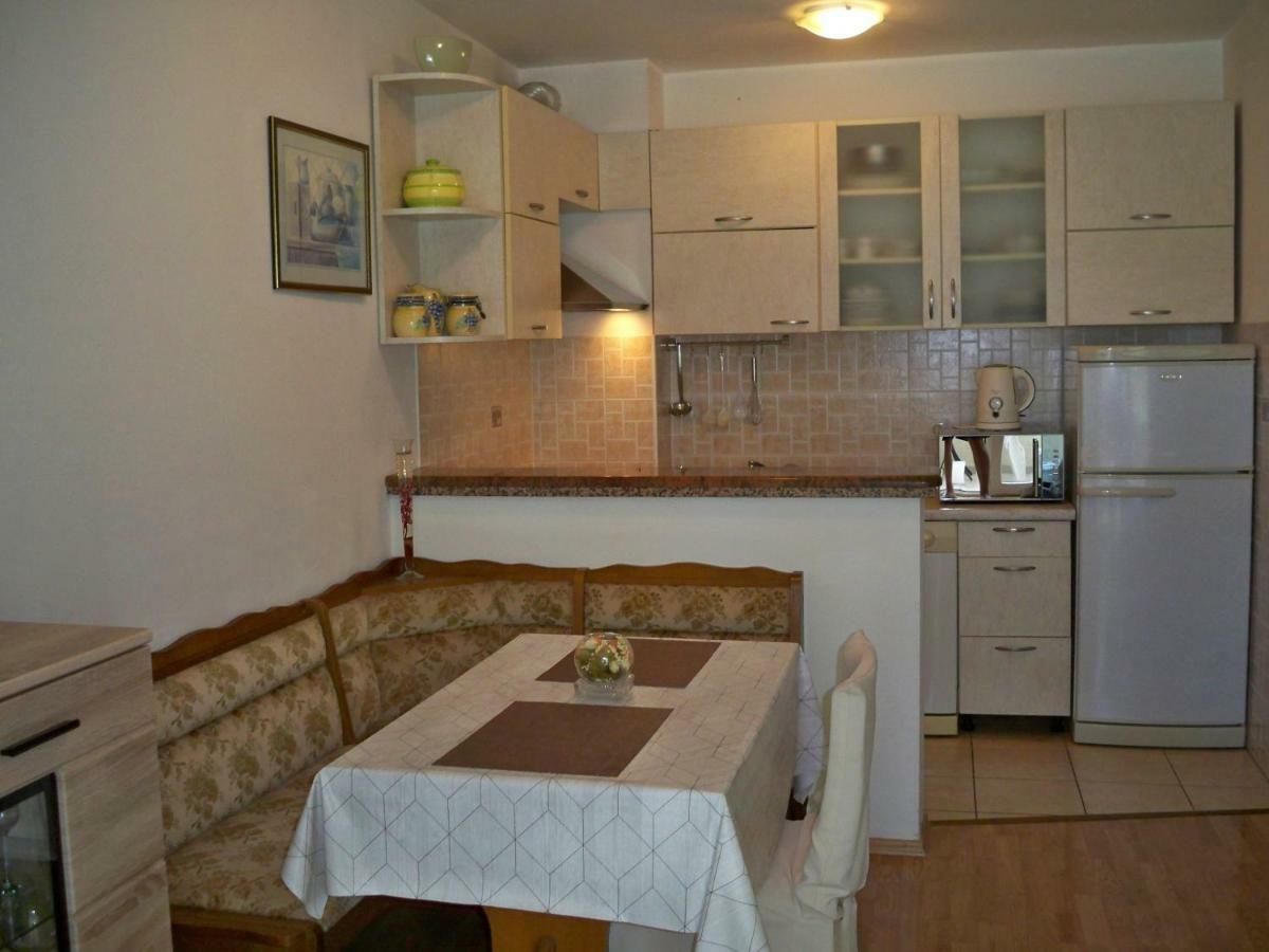 Apartmani Perkovic 바스카보다 외부 사진