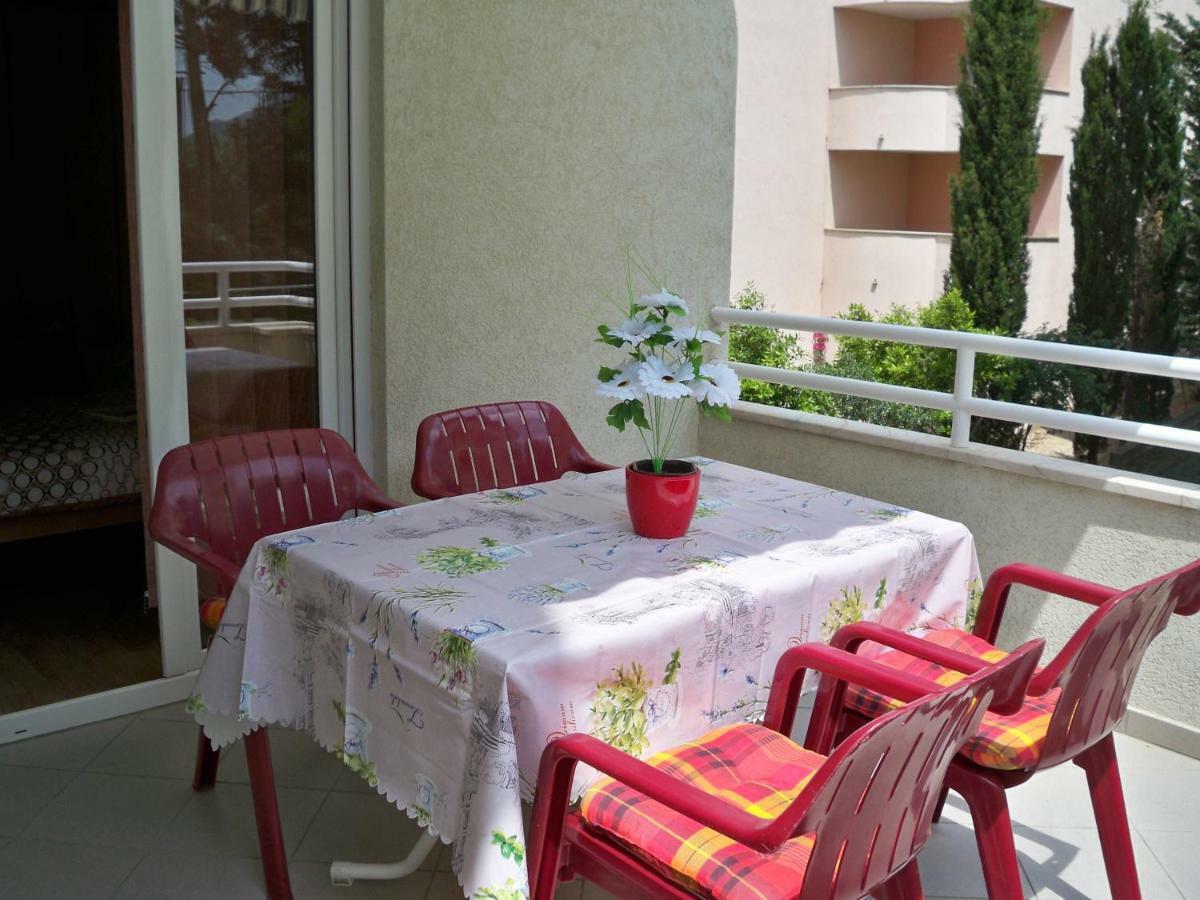 Apartmani Perkovic 바스카보다 외부 사진